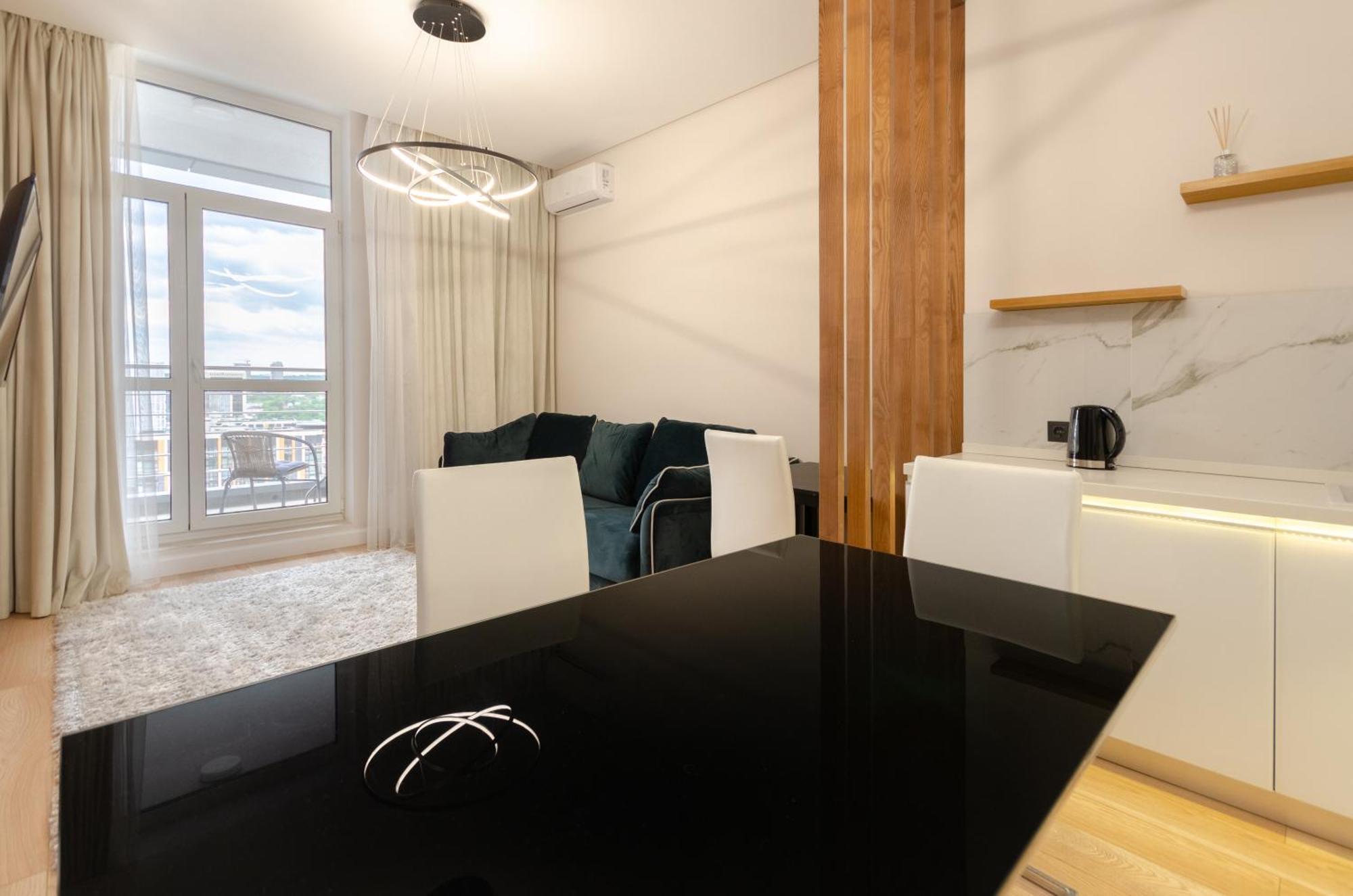 Petrovdom Apartments 267-373 In Rc Central Park, 7 John Mccain Street Kyiv Exterior photo